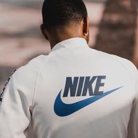 【差の付くデザイン厳選】遊び心のある「Nike(ナイキ)」のトップス図鑑!!