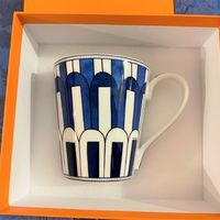 ラストチャンスを見逃さないで!!【Hermes(エルメス)】の人気の食器「ブルーダイユール」が生産終了!