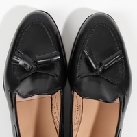 軽快かつエレガントな足元に。大人女性におすすめな【タッセルローファー】特集