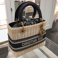 ハイブランドの「かごバッグ・ラフィアバッグ」図鑑 | 2022年最新版