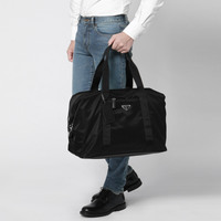 PRADA(プラダ)のバッグで男を磨こう。賢く買えるセールアイテムを見逃すな!【#SH特売部】