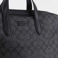 新生活で迷う...毎日の通勤・通学は「トートバッグとリュック」どっちが良い??