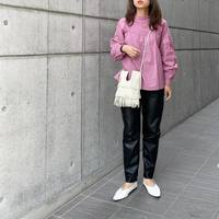 春のカラーブラウスどう着こなす?大人ブラウスコーデの紹介