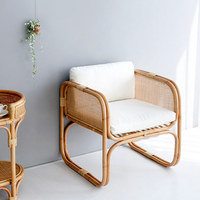 お洒落なインスタグラマー愛用率高め!「ラタンチェア」って知ってる?