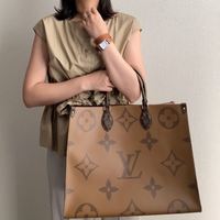 【ブランド別】外資系OLが狙う!ご褒美バッグ4選♡❘定番モデル~A4サイズ収納可まで