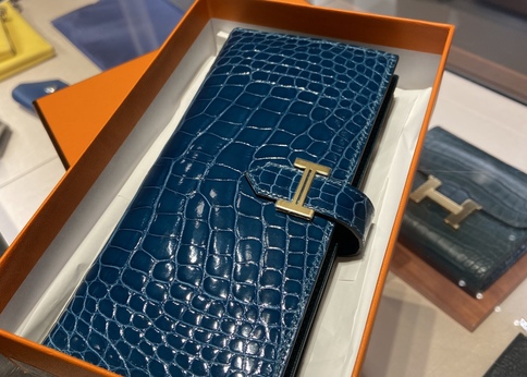 【参考価格100万円】エルメス ベアン スフレ 長財布 ブラック 人気 ブランド 2025年】エルメスのベアンの定価を紹介！人気の素材や種類