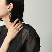 今どきお洒落さんは、シルバーアクセサリーを使ってる!【ブランド7選】