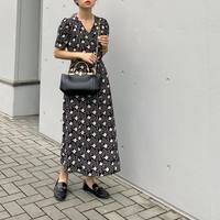 そのエモさに、全オトナ女子が恋に落ちた♡今すぐオススメしたい「レトロ×お嬢様風」花柄ワンピまとめ◎