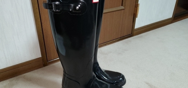 値段別》雨の日もおしゃれに!大人女子におすすめな【レインブーツ