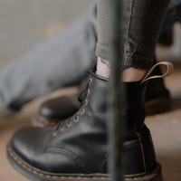 【海外ガールに学ぶ】黒のDr.Martens(ドクターマーチン)コーデが可愛すぎる♡定番ブーツからサンダルまで