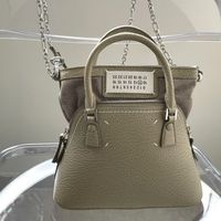 【プロ監修】顔タイプで導く運命アイテム♡│ vol.1「あなたの一生モノバッグはコレ!」子供顔編