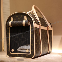 かわいい愛犬にはついつい投資しちゃう♡ハイブランドのペットキャリー