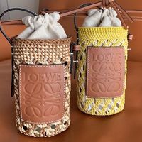 もはや手ぶら♪ 軽やかすぎる【マイクロポシェット】で生活が変わる!