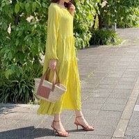 街中で急増中⁉“イエロー”が夏のコーデをぐんと惹き立ててくれそう♡【2022年トレンドカラー】