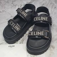 今、Celine(セリーヌ)買うならなにがおすすめ?人気トレンドアイテム10選!!