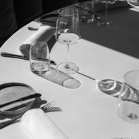 「おうち時間」を彩るハイブランドのカップ・グラス7選