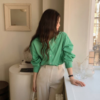 【大人のコーデ指南書】Tシャツに飽きた?それなら「カラーシャツ」を1枚買い足そう!