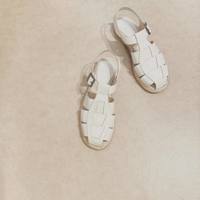 グルカサンダル挑戦したいけど…な人も必見!これを読めば、きっとあなたもグルカサンダルを履きたくなる♡