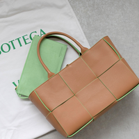 【500mlのペットボトルが入る!】"ちょうどいい"バッグ選手権◎|YouTube動画