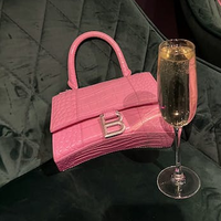 【パーソナルスタイリストが選ぶ】センス良い人認定される"itなブランドバッグ"3選