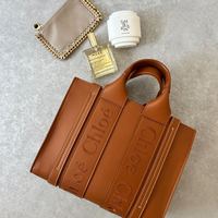 【2022年秋新作】Chloe(クロエ)の人気バッグ『WOODY』からレザートートが新登場♡