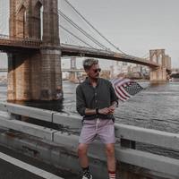 晩夏〜初秋へ。「長袖×ショーツ」「サンダル×ロングパンツ」今しかできない大人のオシャレコーデを網羅!