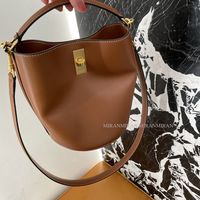 《30代レディース》が選ぶ「通勤バッグ」人気ブランド33選!-ハイブランドからお手頃価格のおしゃれなブランドまで厳選