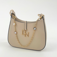 まだ誰とも被らない!?お洒落さんはタイ発「LYN(リン)」の1万円台バッグをゲットして♡