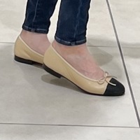 デイリー使いから行事まで万能すぎ! CHANEL(シャネル)のバレエシューズ