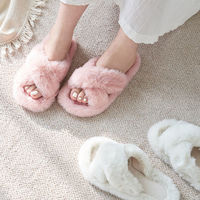 オシャレに冬仕度! お家の中で役立つ”海外ブランド”あったかアイテム特集【ルームウェア&電気ブランケットetc...】