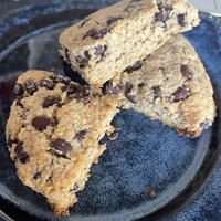 むくみや冷え性対策に!カフェインなしの「あずき茶」の作り方&余ったあずきでヘルシースコーンを