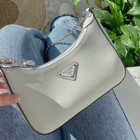 SALE会場はこちら♡年始の初買いはイタリアブランドで決まり!半額以下アイテムも?【マックスマーラ、トッズ、プラダetc】