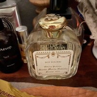 【大人気】Santa Maria Novella(サンタマリアノヴェッラ)の香水・オーデコロン9種類をリアルレビュー