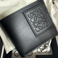 最大56%OFF!? 日本で買うよりお得な「ブランド財布」一押し9選!