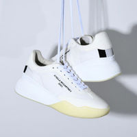 【カラー別】レディーススニーカー3大人気色「ホワイト・グレー・ベージュ」魅力とコーデを徹底解説!