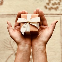 【予算4,000円以下】美を極めるあの人に渡したい気の利いた贈りもの3選