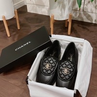 「ローファー」でも2025年っぽい「トレンド感のあるローファー」が知りたい!どんなデザインがいい?