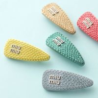 ご褒美やプレゼントにも!一点で華やぐブランド小物