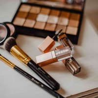 TikTokでバズりまくり!?ヘイリー・ビーバーもやってる話題のメイク『エンジェルコア』って知ってる?