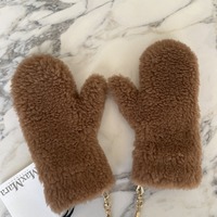 【あのブランドが3万円で!?♡】デパートでは買えない。一癖ありでもおしゃれなブランド手袋&ミトン7選