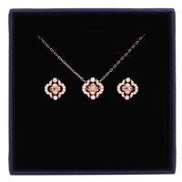 【ヴァンクリーフで流行り再燃】クローバーモチーフのハイブランドアクセサリー大集合♡