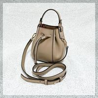 【2万円台でゲットできる♡】オフ率60%も!FURLA(フルラ)のトートやバゲットバッグ