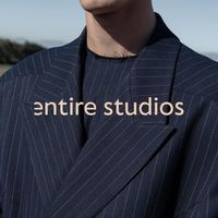 シンプルだけどなんかイケてる!!人と被らない注目ブランドENTIRE STUDIOS(エンタイア スタジオ)とは?