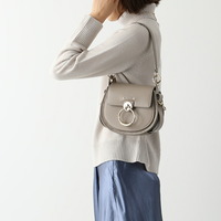 【この春はこれでキマリ】豊富な色展開とコロンとしたフォルム♡「Chloe(クロエ)」のバッグ”Tess(テス)”大特集