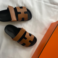 【レディース】おしゃれな「トレンドサンダル」人気モデル50選!-用途別おすすめ・コーデ術も解説!