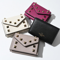 収納力が自慢!コンパクトなのにたっぷり入るハイブランドの「三つ折り財布」5選♡