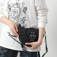 ガシガシ使えて軽い「ナイロンショルダーバッグ」人気ブランド15選!