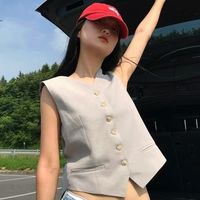 今年の夏は【ジレ】に挑戦!! ぜひともマスターしたいスタイリッシュコーデ5選