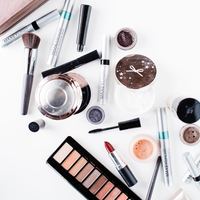 【海外コスメ】欧米ガールが愛用する、今ホットなコスメブランド・アイテムって?♡