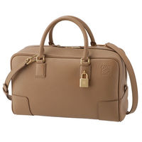 LOEWE(ロエベ)の名品「アマソナ」が愛され続ける理由とは